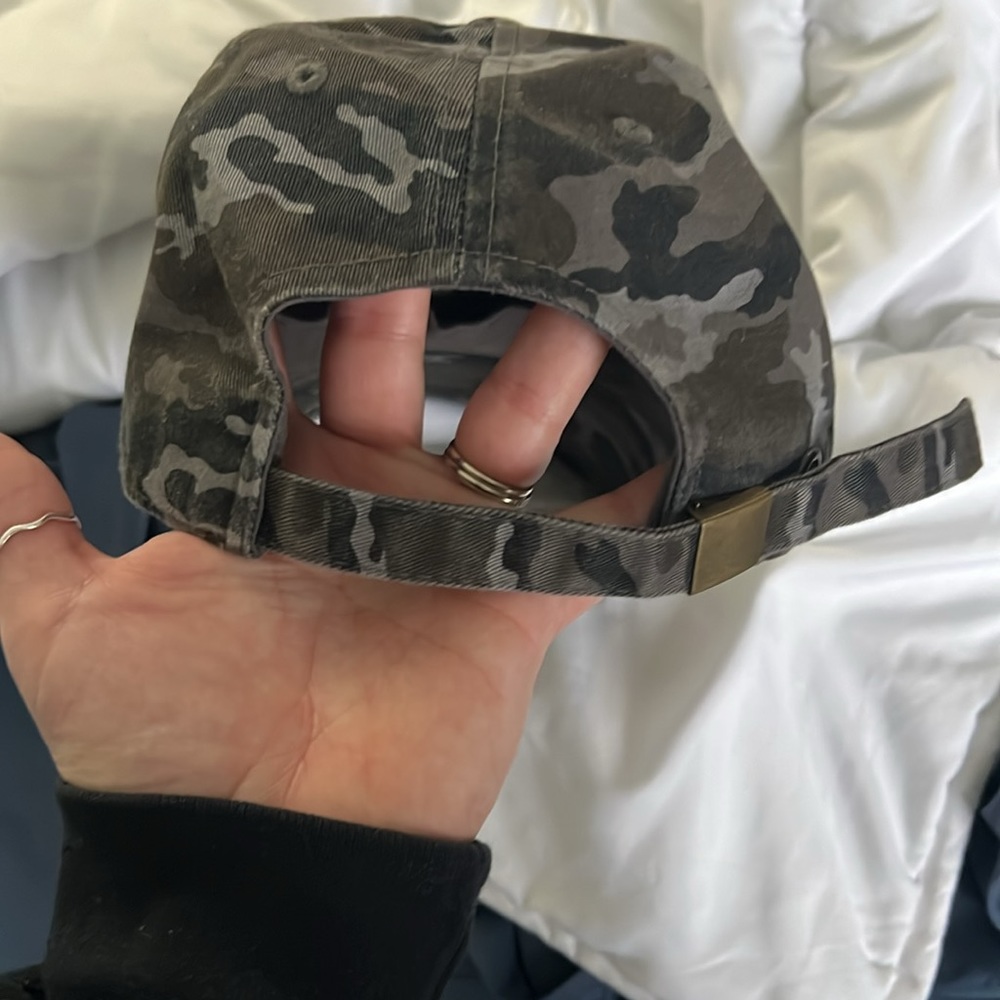 Ball cap - Picture 2 of 3